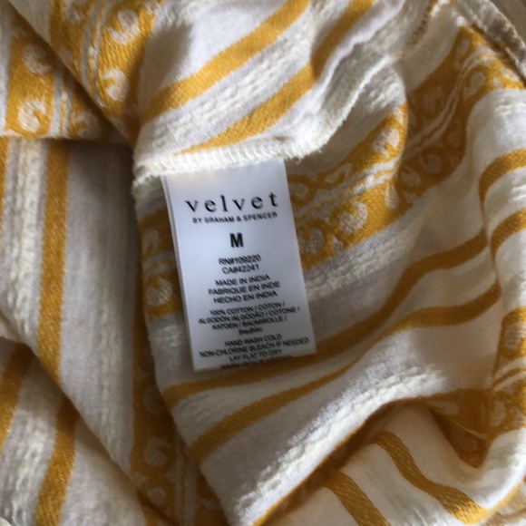 Velvet by graham and spencer comfy popover top with long sleeves. - Picture 4 of 5